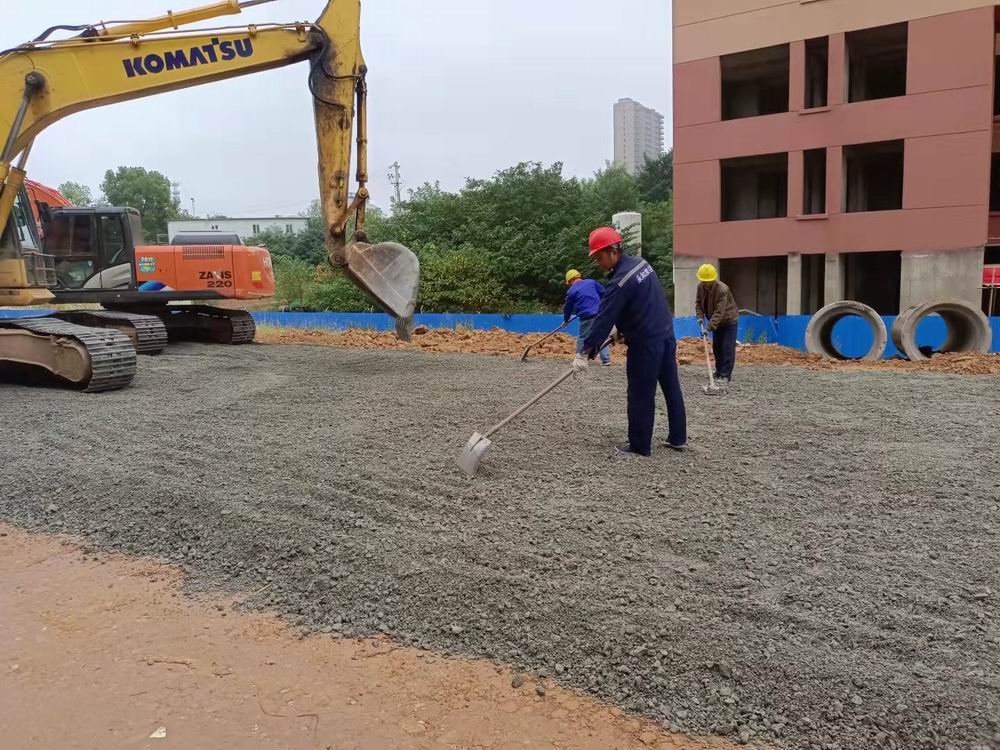 國慶我在崗——河南永和建設(shè)集團員工堅守崗位不放松